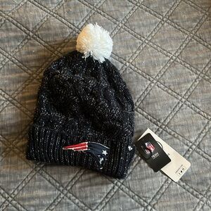 Patriot’s 47 Black Knit Pom Beanie nwot